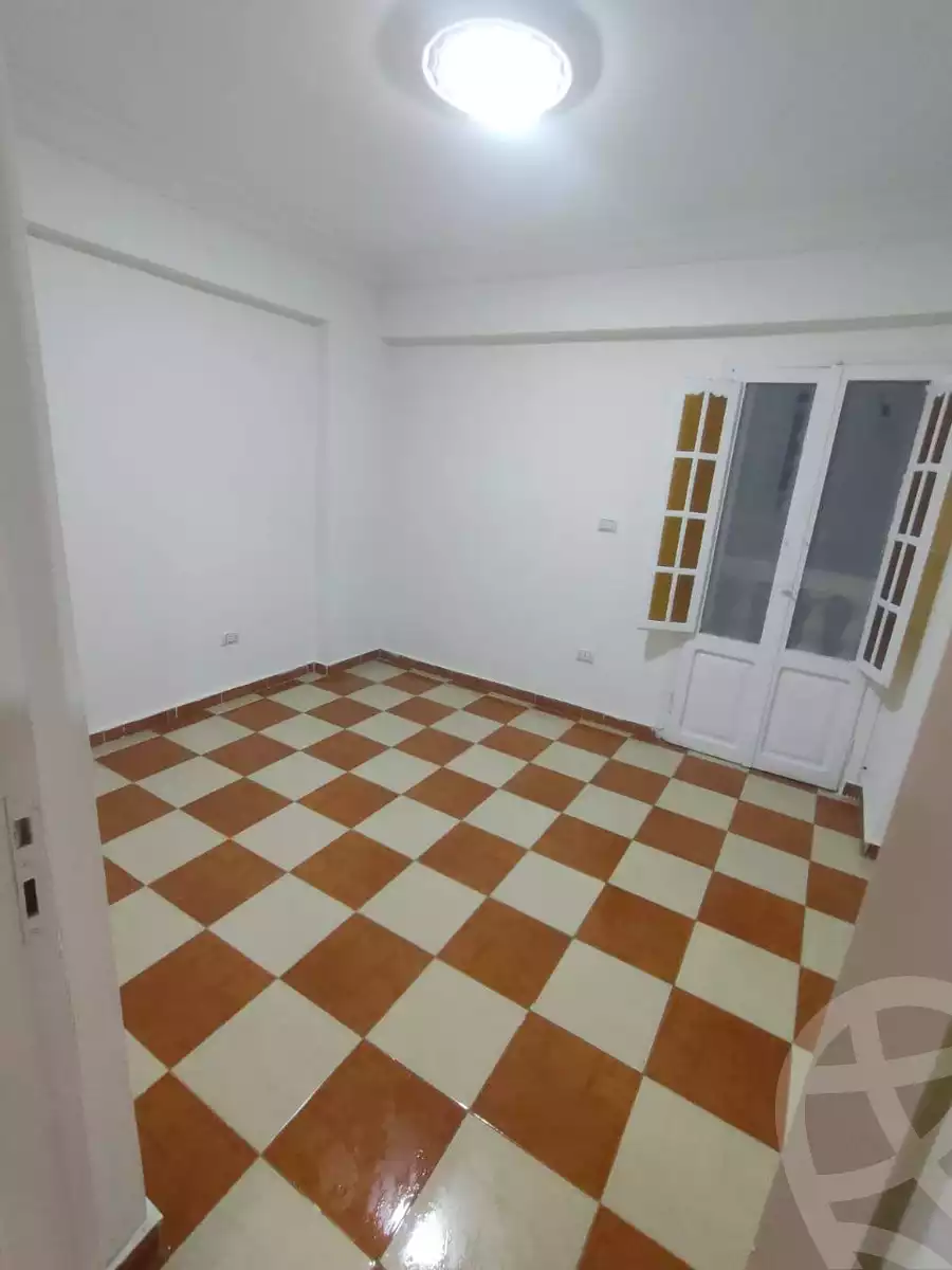 https://aqarmap.com.eg/en/listing/6591645-for-sale-alexandria-lsywf-el-falki