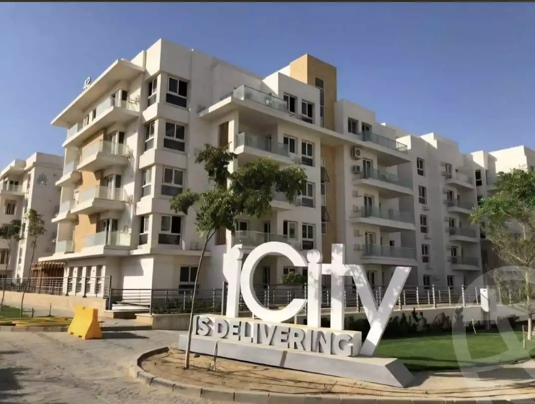 https://aqarmap.com.eg/en/listing/6593082-for-sale-cairo-new-cairo-compounds-mwntn-fyw-y-syty-club-park-mountain-view-icity