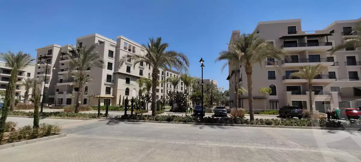 https://aqarmap.com.eg/ar/listing/6593669-for-sale-cairo-el-sheikh-zayed-city-compounds-kmbwnd-fyldj-wyst-dr-llttwyr