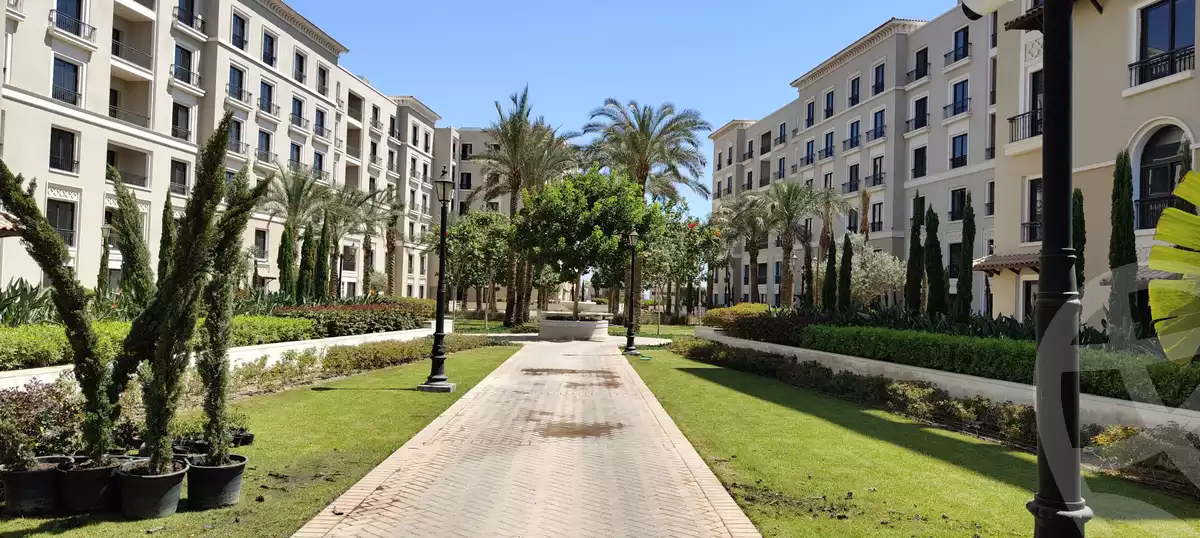 https://aqarmap.com.eg/en/listing/6593704-for-sale-cairo-el-sheikh-zayed-city-compounds-kmbwnd-fyldj-wyst-dr-llttwyr