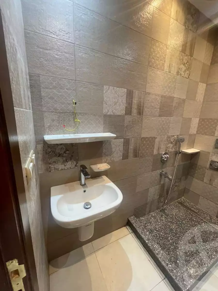 https://aqarmap.com.eg/ar/listing/6593676-for-rent-cairo-new-cairo-compounds-la-maison-compound