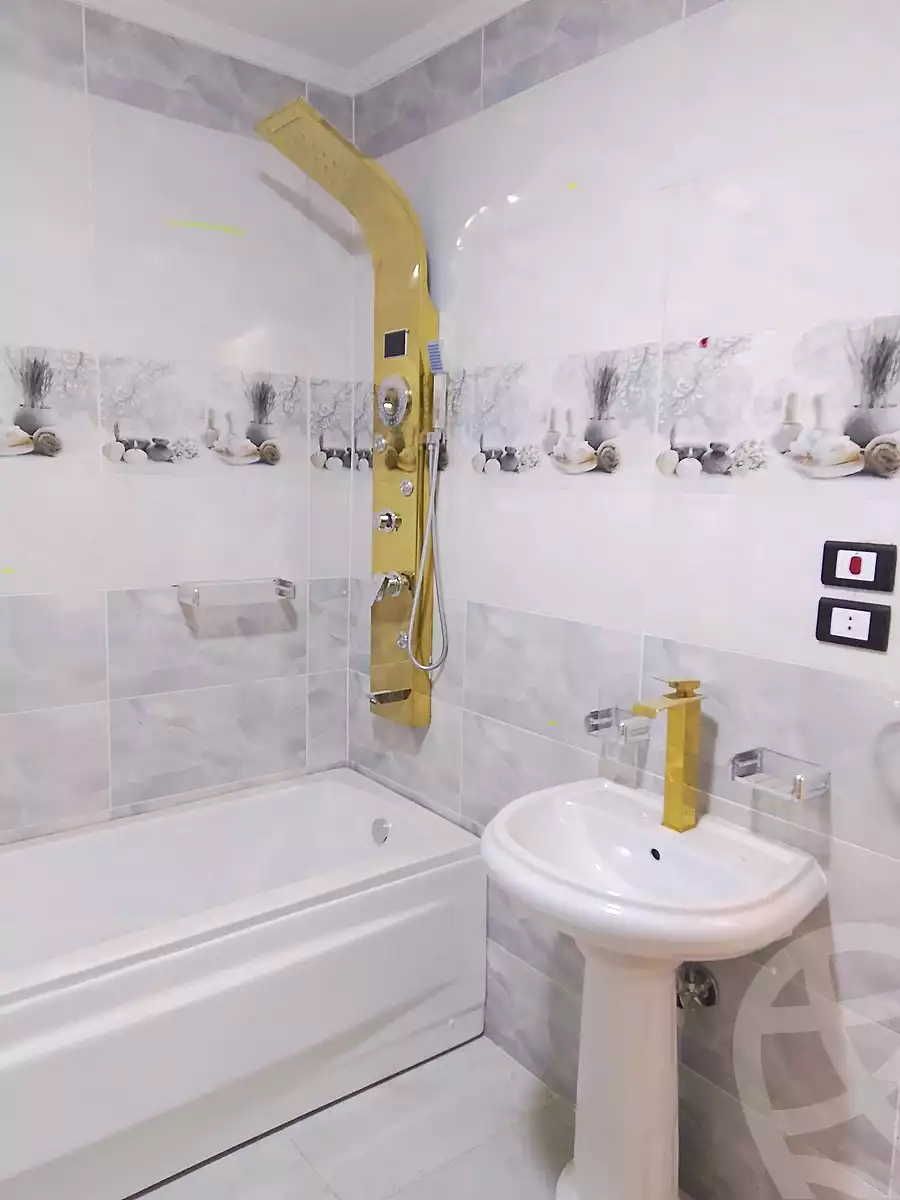 https://aqarmap.com.eg/en/listing/6593793-for-sale-cairo-ain-shams-jsr-lswys