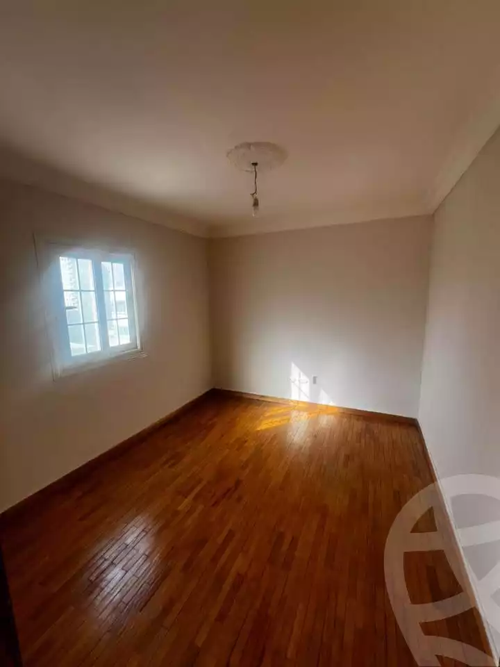 https://aqarmap.com.eg/ar/listing/6594793-for-sale-alexandria-ganaklis