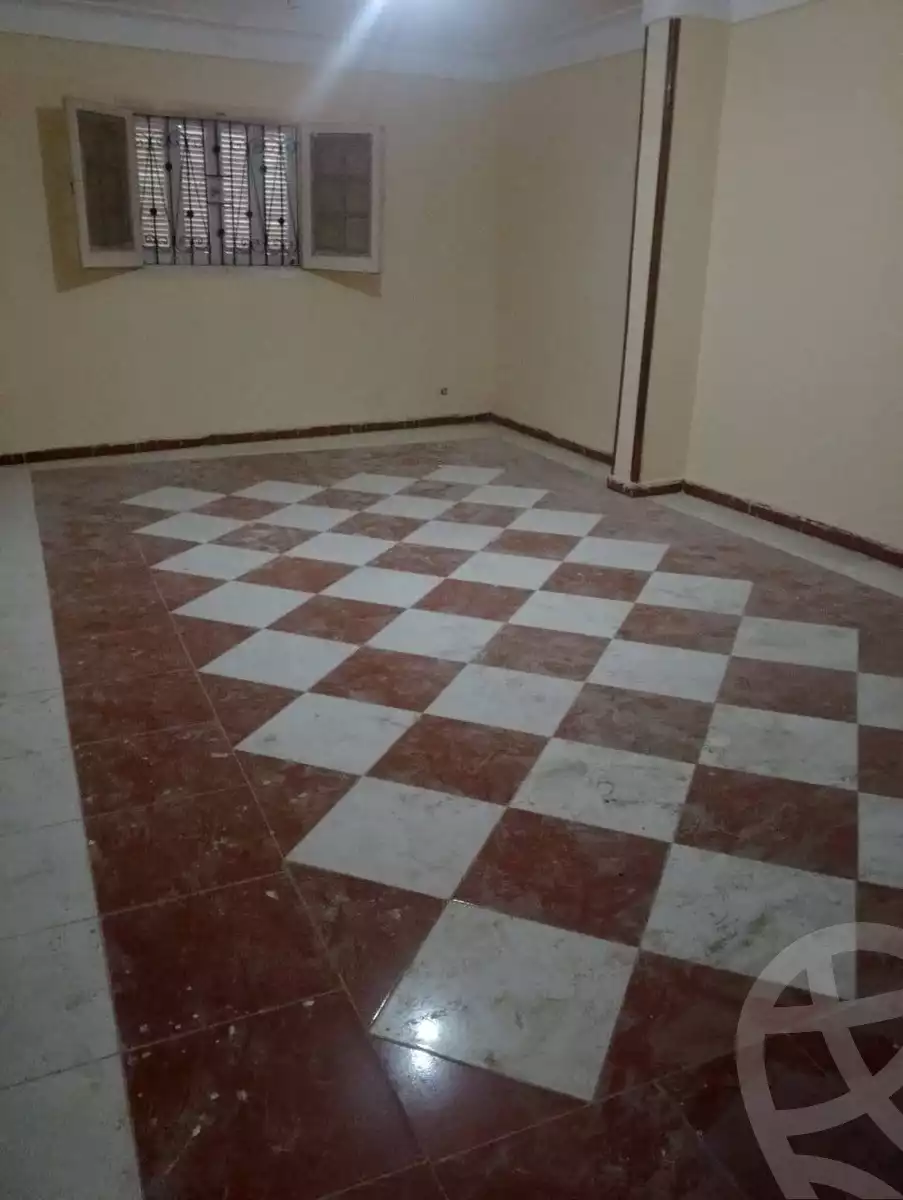https://aqarmap.com.eg/en/listing/6596342-for-rent-alexandria-l-jmy-el-hanouvel-rich-home-st