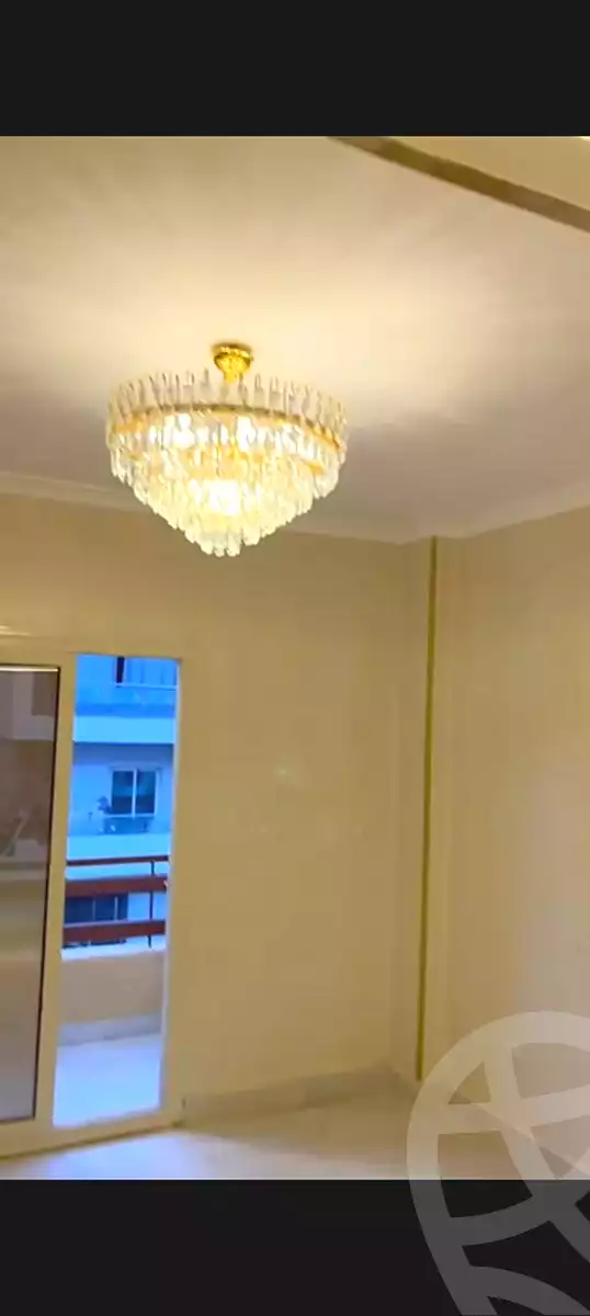 https://aqarmap.com.eg/ar/listing/6597863-for-sale-cairo-6th-of-october-el-ahyaa-neighborhood-4th-district-no-7