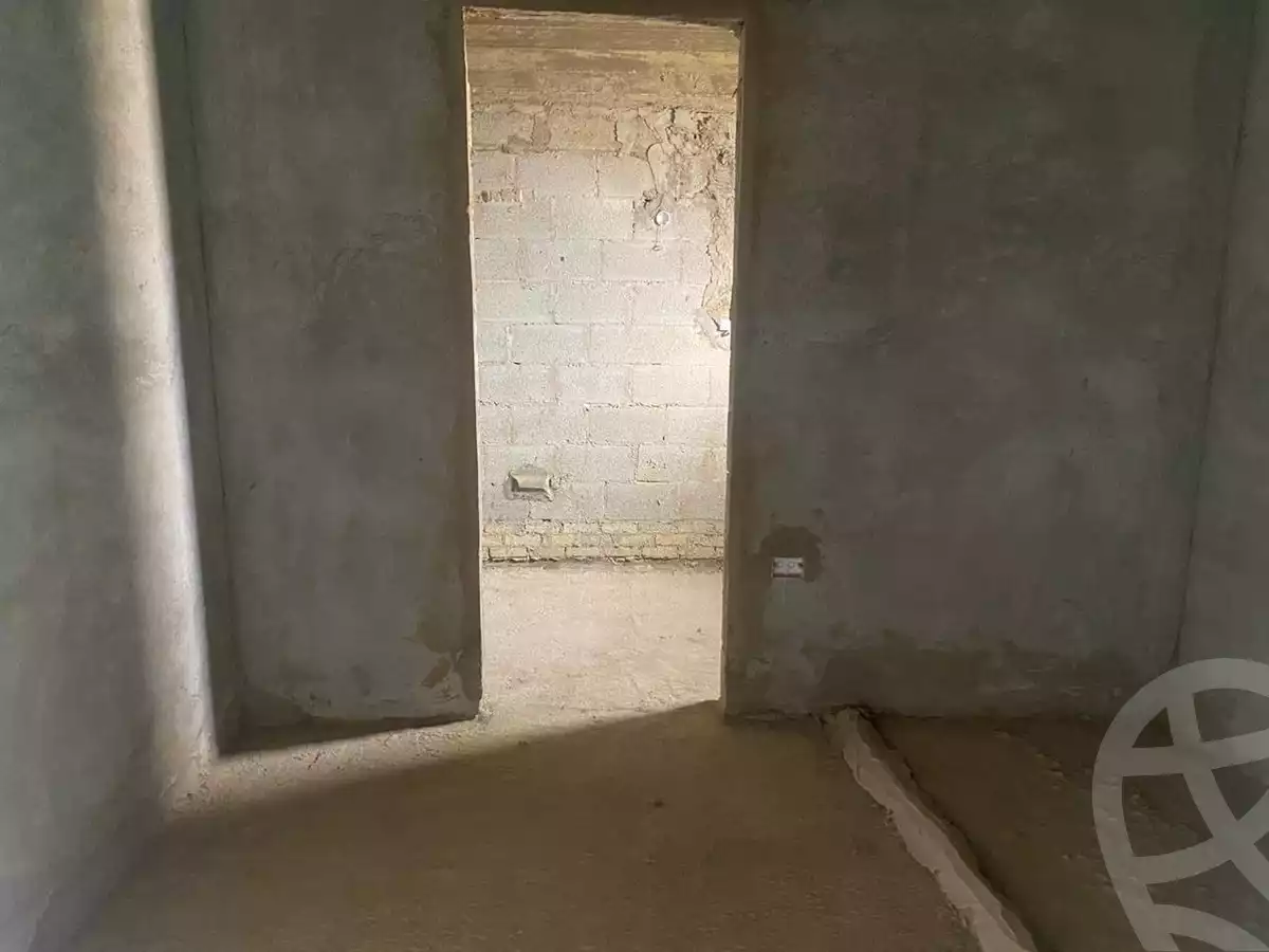 https://aqarmap.com.eg/en/listing/6597942-for-sale-cairo-new-cairo-compounds-city-gate-sapphire-city-gate