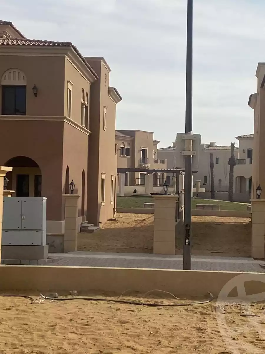 https://aqarmap.com.eg/en/listing/6597942-for-sale-cairo-new-cairo-compounds-city-gate-sapphire-city-gate