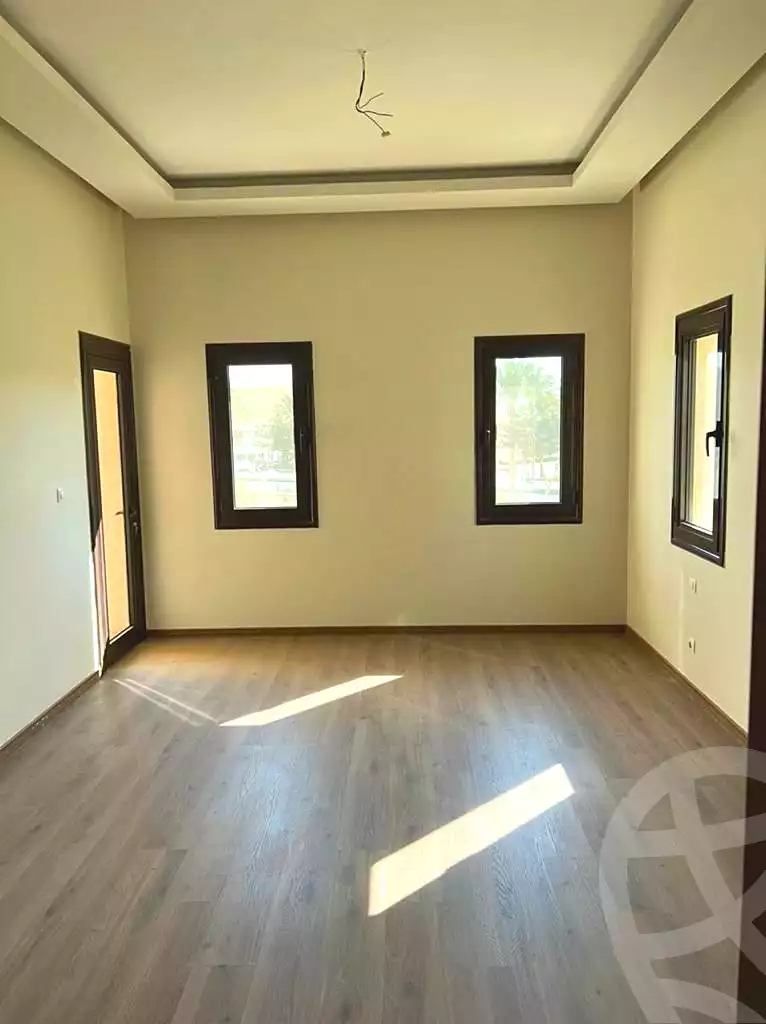 https://aqarmap.com.eg/ar/listing/6597972-for-sale-cairo-mokattam-compounds-uptown-cairo-levana-uptown-cairo