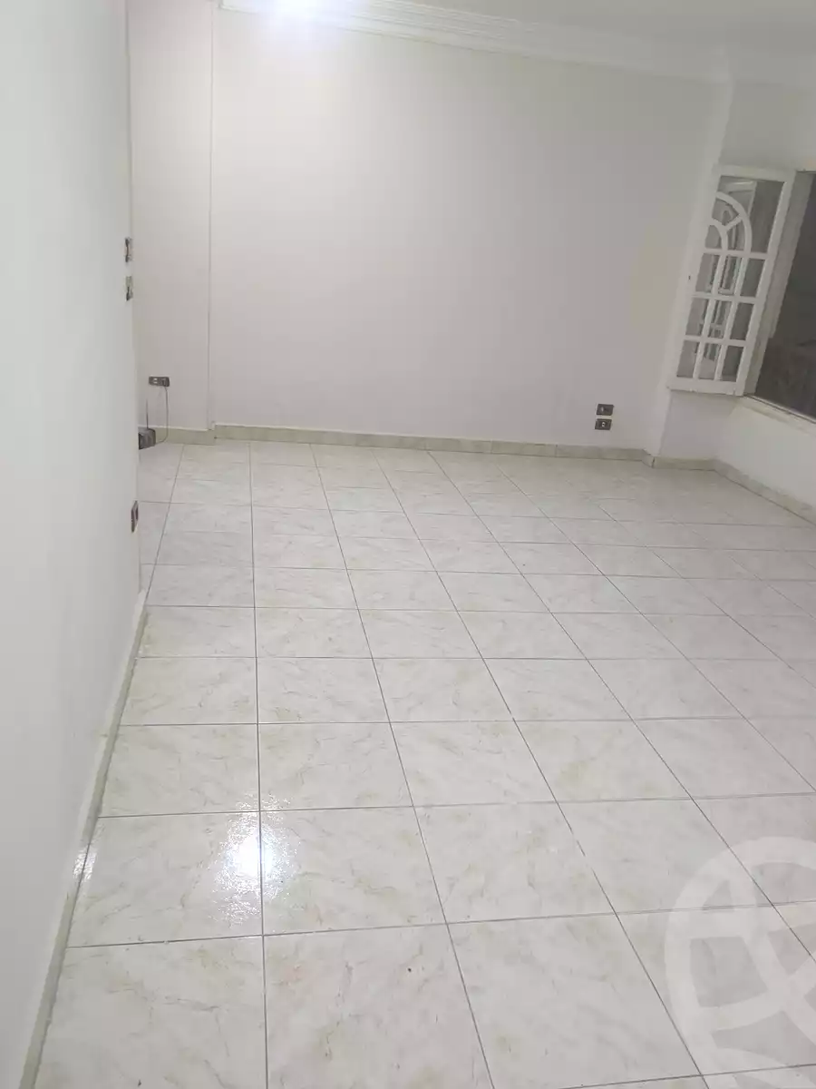https://aqarmap.com.eg/en/listing/6598819-for-rent-cairo-hadayek-el-koba-wali-al-ahd-st
