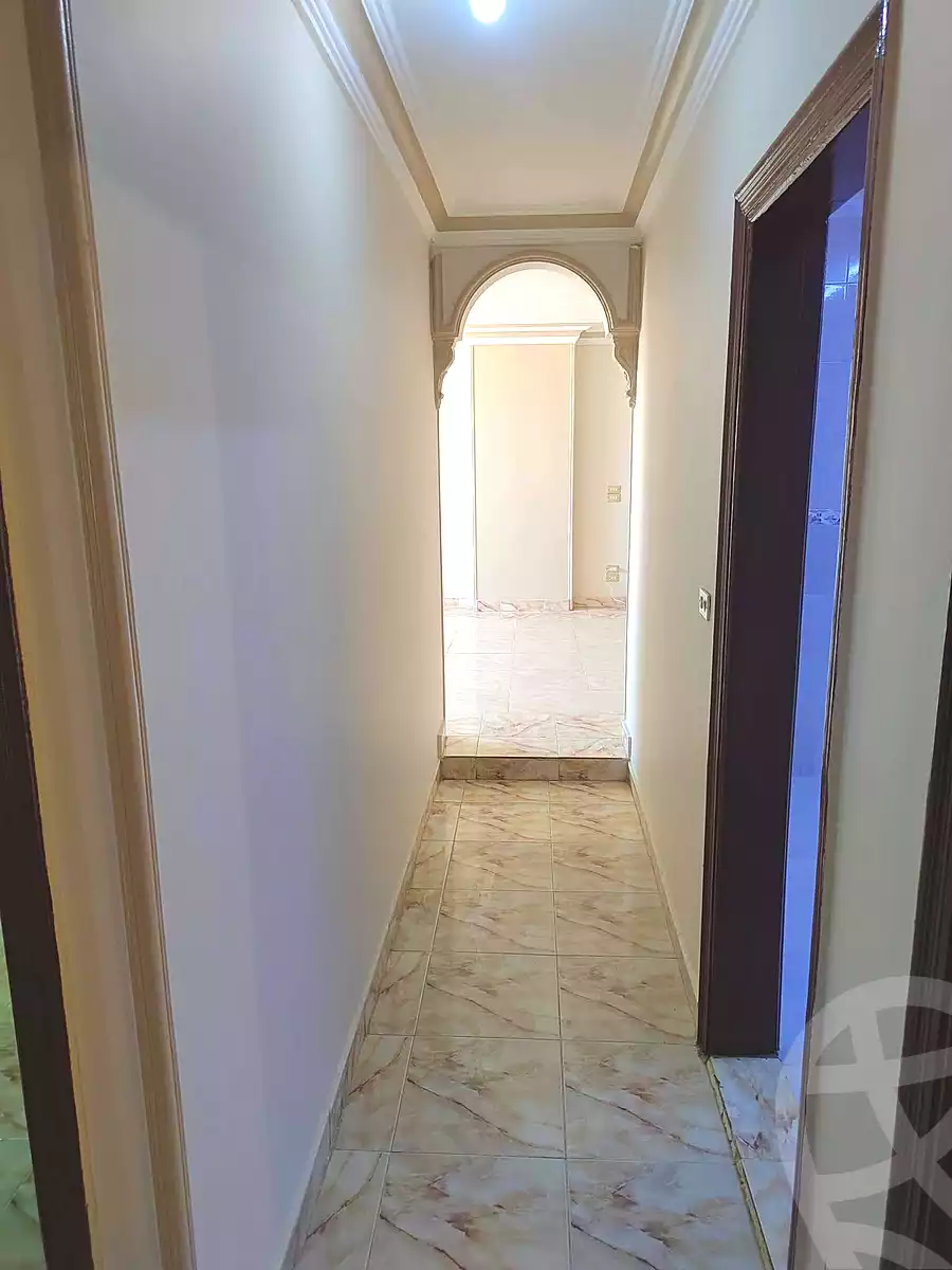 https://aqarmap.com.eg/ar/listing/6599190-for-sale-cairo-helwan-sherif-st