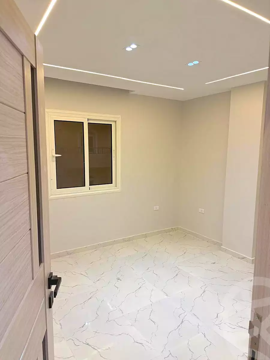 https://aqarmap.com.eg/en/listing/6600428-for-sale-cairo-6th-of-october-el-ahyaa-neighborhood-4th-neighborhood-5