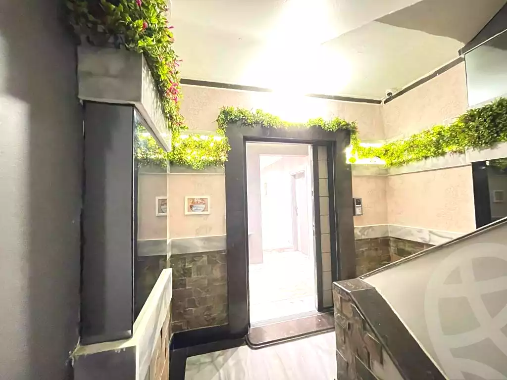 https://aqarmap.com.eg/ar/listing/6600410-for-sale-cairo-6th-of-october-hadaeq-october-tryq-hmd-zwyl
