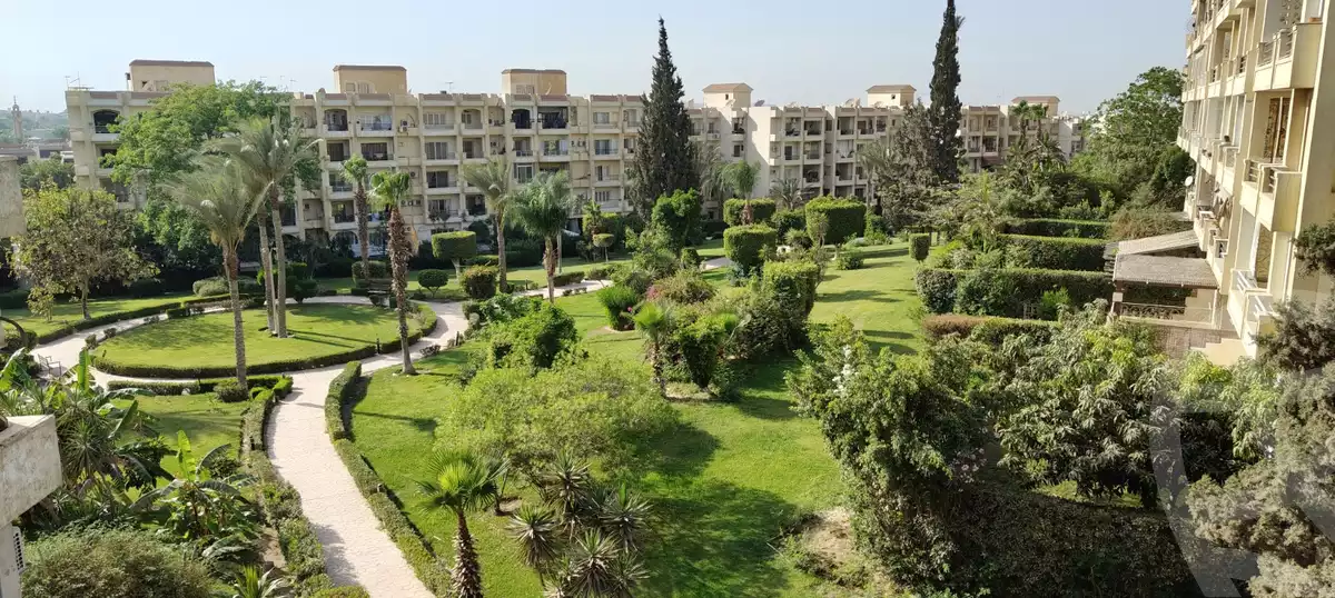 https://aqarmap.com.eg/en/listing/6601291-for-sale-cairo-el-sheikh-zayed-city-compounds-zayed-2000