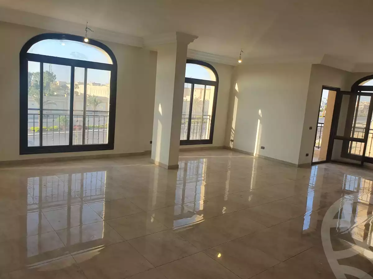 https://aqarmap.com.eg/ar/listing/6601461-for-rent-cairo-new-cairo-ganob-el-akadamiya-south-academy-a-zaid-ebn-haretha-st