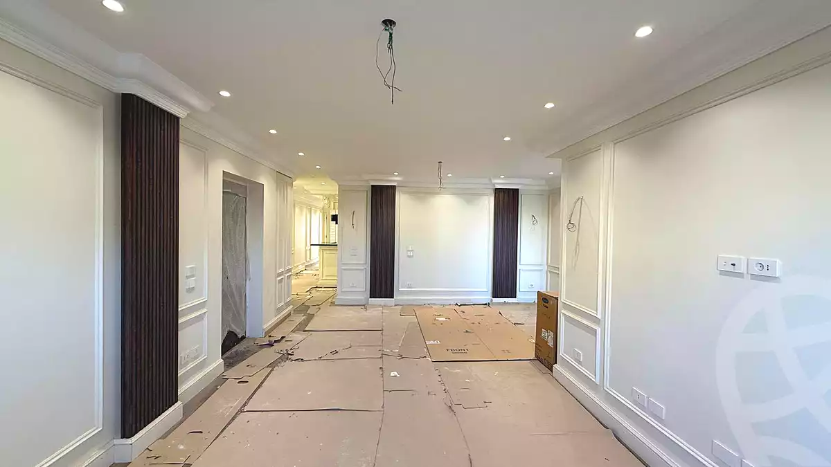 https://aqarmap.com.eg/en/listing/6602094-for-sale-cairo-new-cairo-compounds-mountain-view-hyde-park