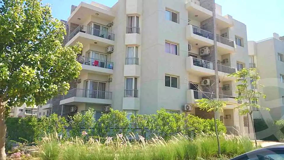 https://aqarmap.com.eg/ar/listing/6604018-for-sale-cairo-el-sheikh-zayed-city-compounds-dh-drys