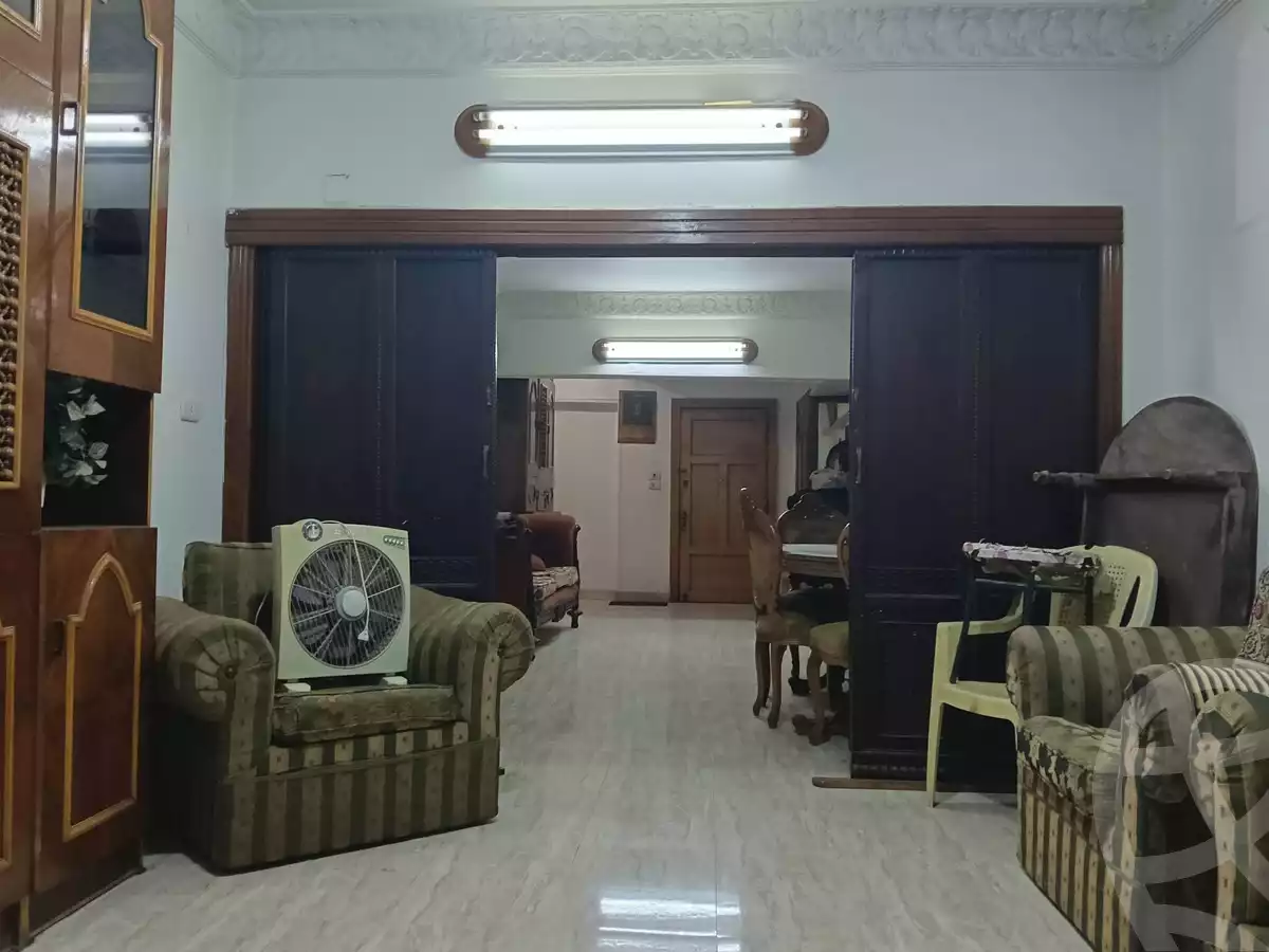 https://aqarmap.com.eg/en/listing/6604586-for-sale-cairo-shoubra-el-khalafwai-dolenat-st