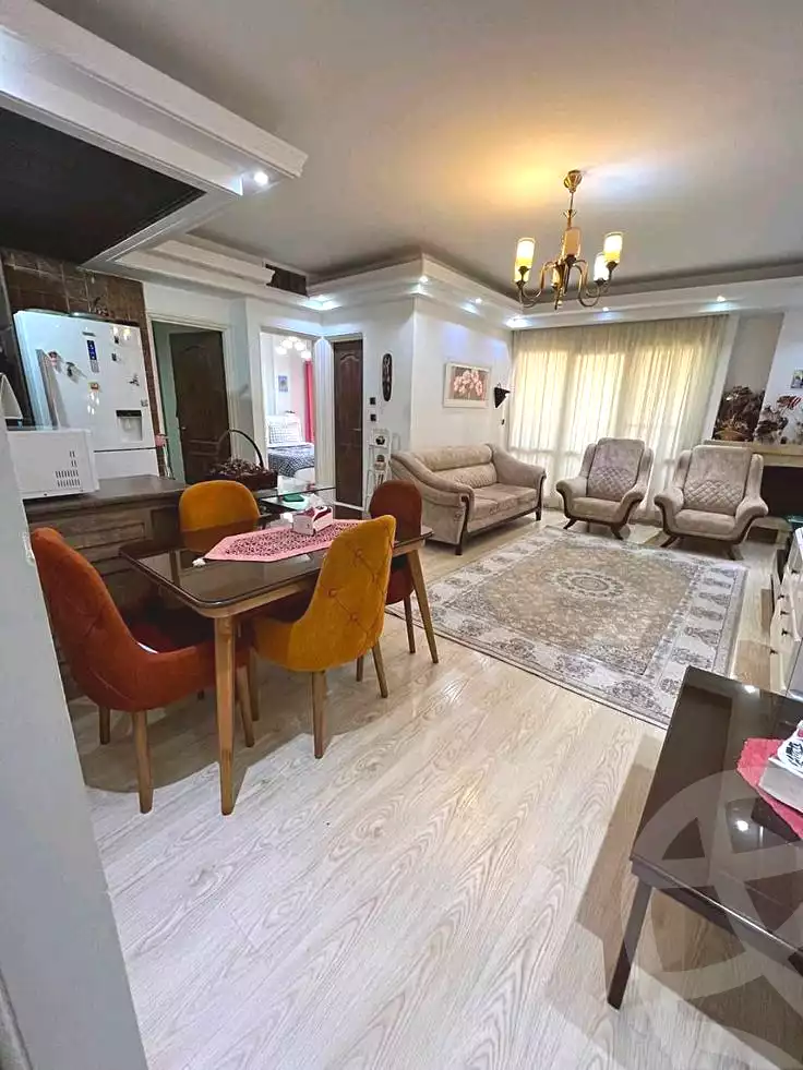 https://aqarmap.com.eg/en/listing/6605790-for-sale-cairo-new-cairo-el-ahyaa-first-neighborhood-street-1
