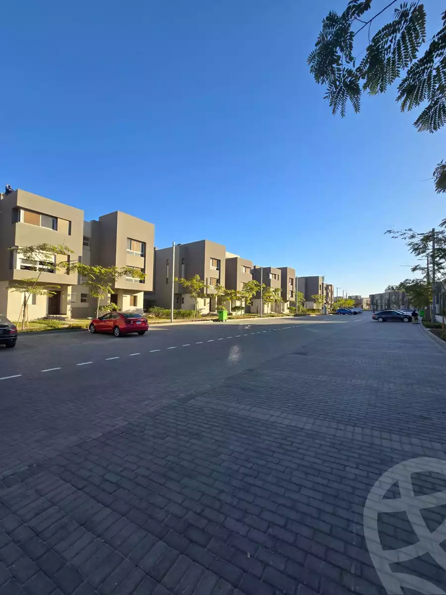 https://aqarmap.com.eg/en/listing/6605843-for-sale-cairo-el-sheikh-zayed-city-compounds-etapa