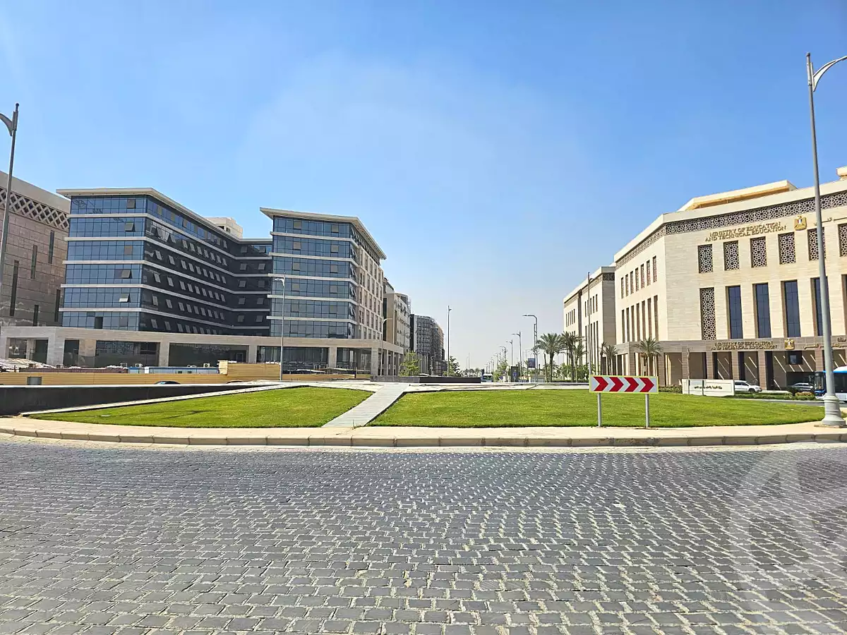 https://aqarmap.com.eg/en/listing/6606205-for-sale-cairo-new-administrative-capital-lhy-lmly-mrkyh-mwl