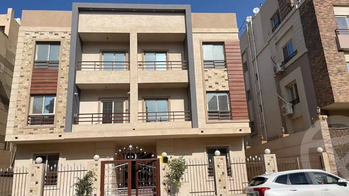https://aqarmap.com.eg/en/listing/6606701-for-sale-cairo-new-cairo-compounds-kmbwnd-ldf-lwtny