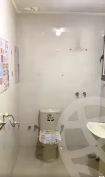 https://aqarmap.com.eg/ar/listing/6607573-for-sale-cairo-ain-shams-ain-shams-el-sharkia-afifi-effat-st