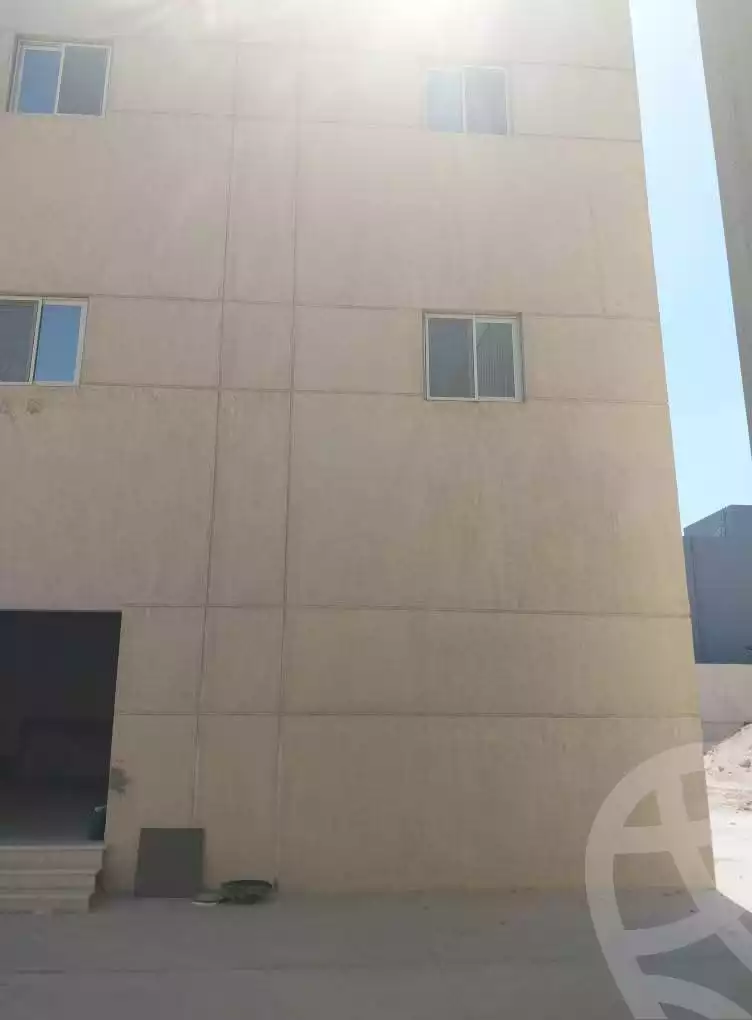https://aqarmap.com.eg/en/listing/6608033-for-sale-sharqia-10th-of-ramadan-industrial-area-manteqat-al-6-million-manteqat-al-6-million-3rd-industrial-zone