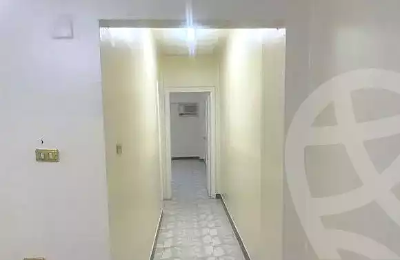 https://aqarmap.com.eg/ar/listing/6608385-for-sale-gharbia-tanta-tanta-city-sedky-st