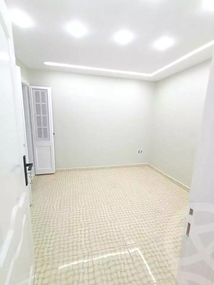 https://aqarmap.com.eg/ar/listing/6608547-for-sale-alexandria-l-jmy-el-hanouvel-kasr-al-quiri-st-1