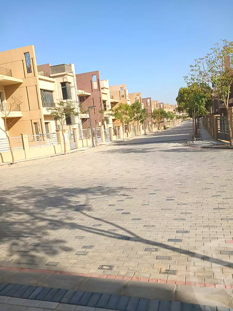 https://aqarmap.com.eg/en/listing/6608709-for-sale-cairo-el-sheikh-zayed-city-compounds-alma
