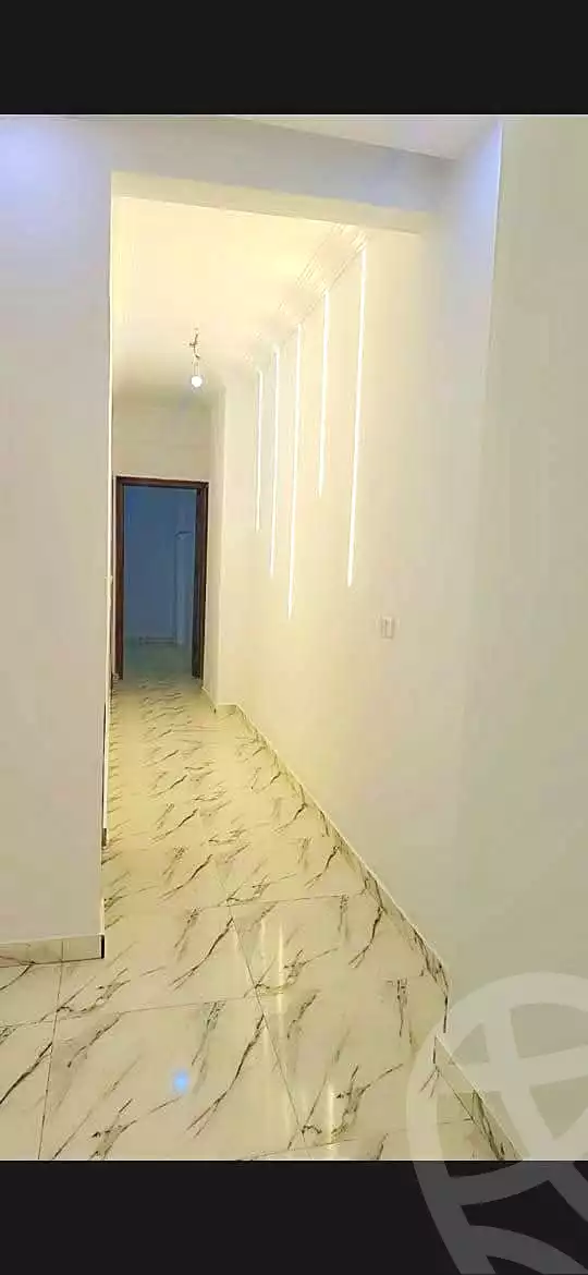 https://aqarmap.com.eg/ar/listing/6608775-for-rent-cairo-helwan-el-shareaa-el-sharby-st