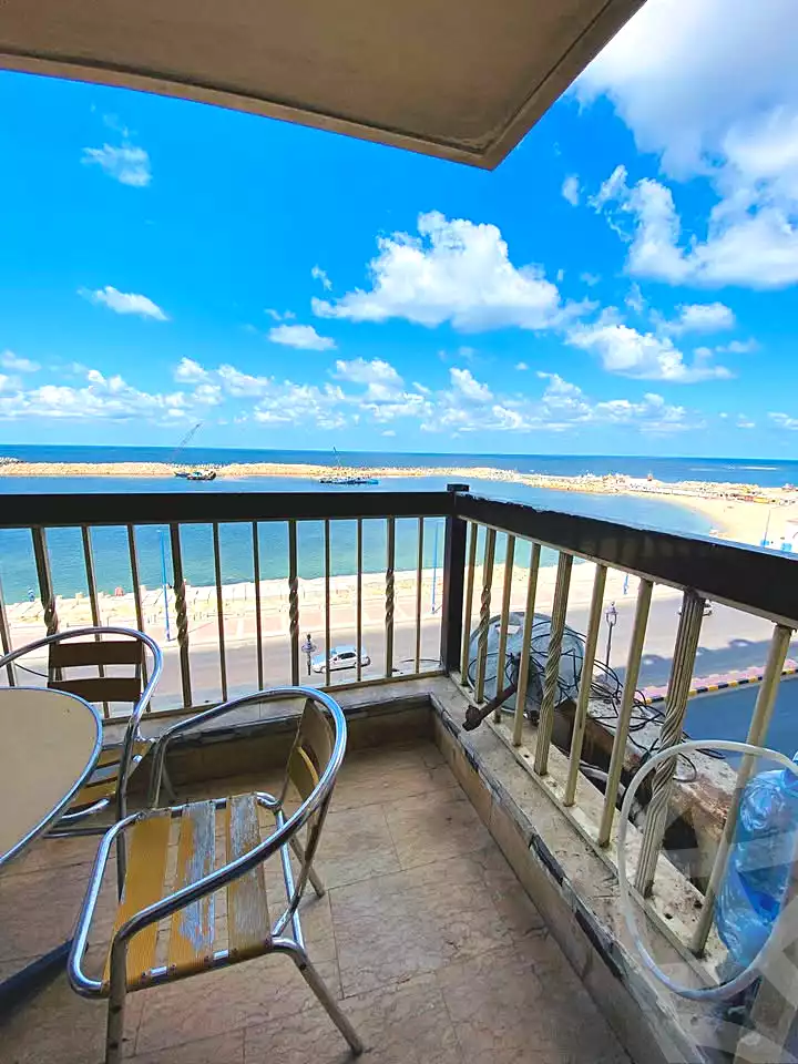https://aqarmap.com.eg/ar/listing/6609011-for-rent-alexandria-sydy-bshr