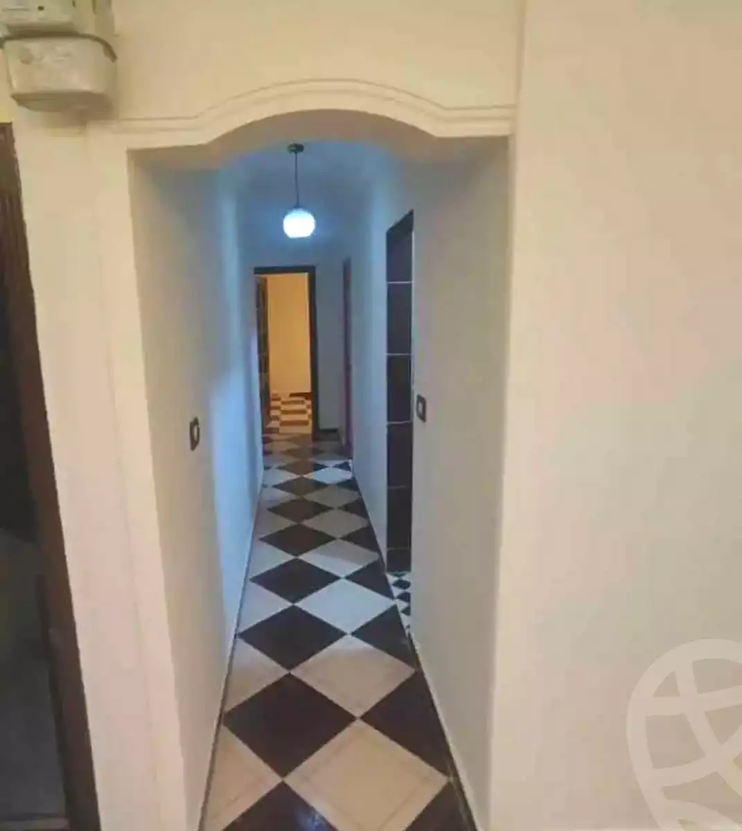 https://aqarmap.com.eg/en/listing/6609772-for-sale-alexandria-l-jmy-lbytsh-el-farouk-st