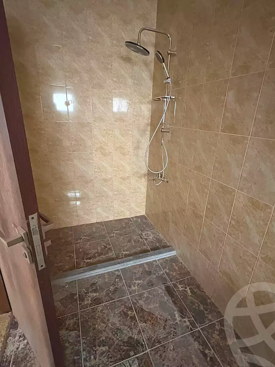 https://aqarmap.com.eg/en/listing/6609854-for-rent-cairo-6th-of-october-compounds-blm-fyl