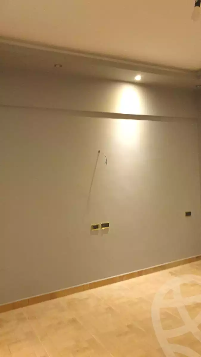 https://aqarmap.com.eg/ar/listing/6611155-for-rent-cairo-new-cairo-ganob-el-akadamiya-south-academy-a-zaid-ebn-haretha-st