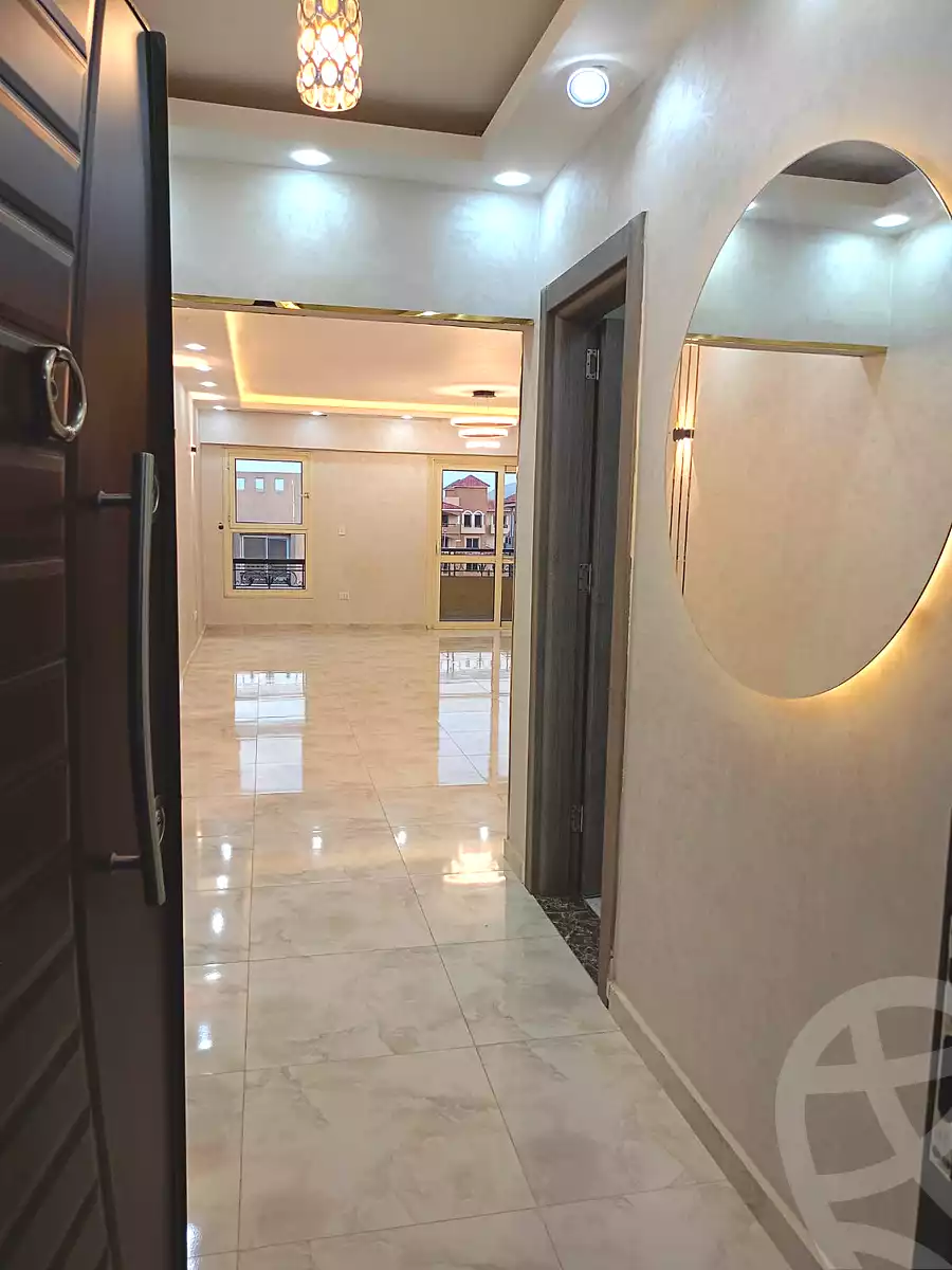 https://aqarmap.com.eg/en/listing/6611258-for-rent-cairo-el-sheikh-zayed-city-compounds-el-khamayel