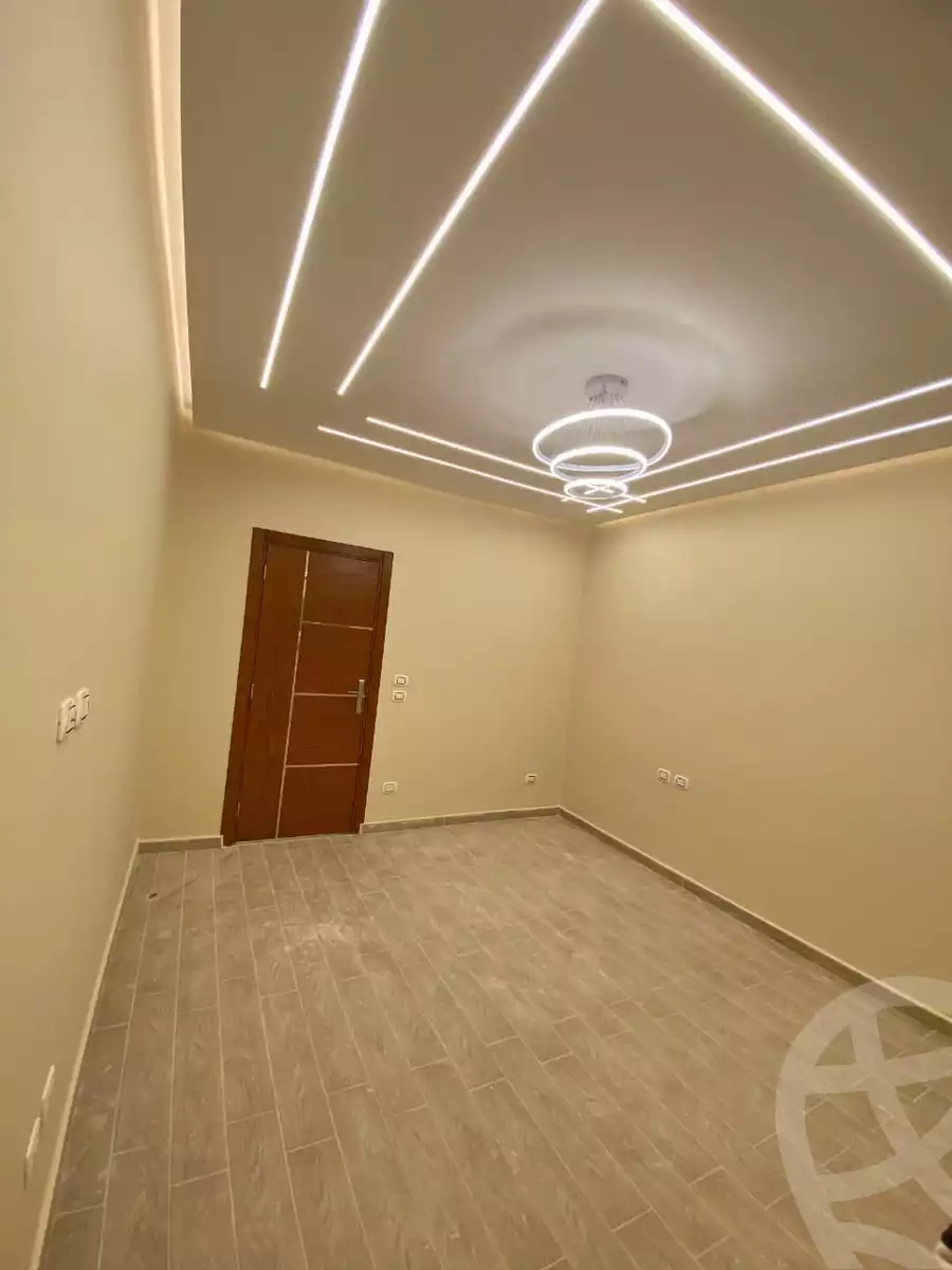 https://aqarmap.com.eg/ar/listing/6611404-for-rent-cairo-new-cairo-compounds-city-gate-sapphire-city-gate