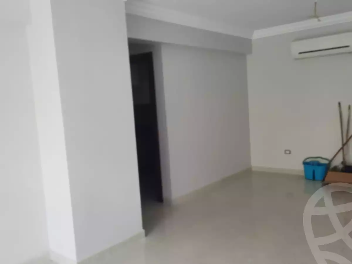 https://aqarmap.com.eg/ar/listing/6611505-for-rent-cairo-new-cairo-compounds-galleria-moon-valley-compound-arabia