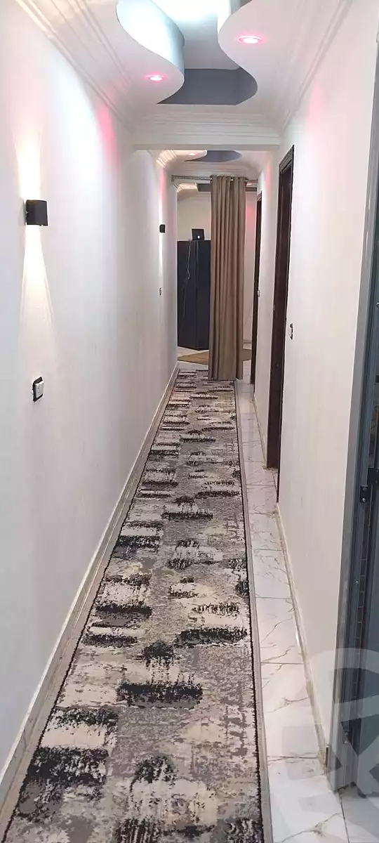 https://aqarmap.com.eg/ar/listing/6611593-for-sale-cairo-ain-shams-ain-shams-el-sharkia-el-zahraa-st