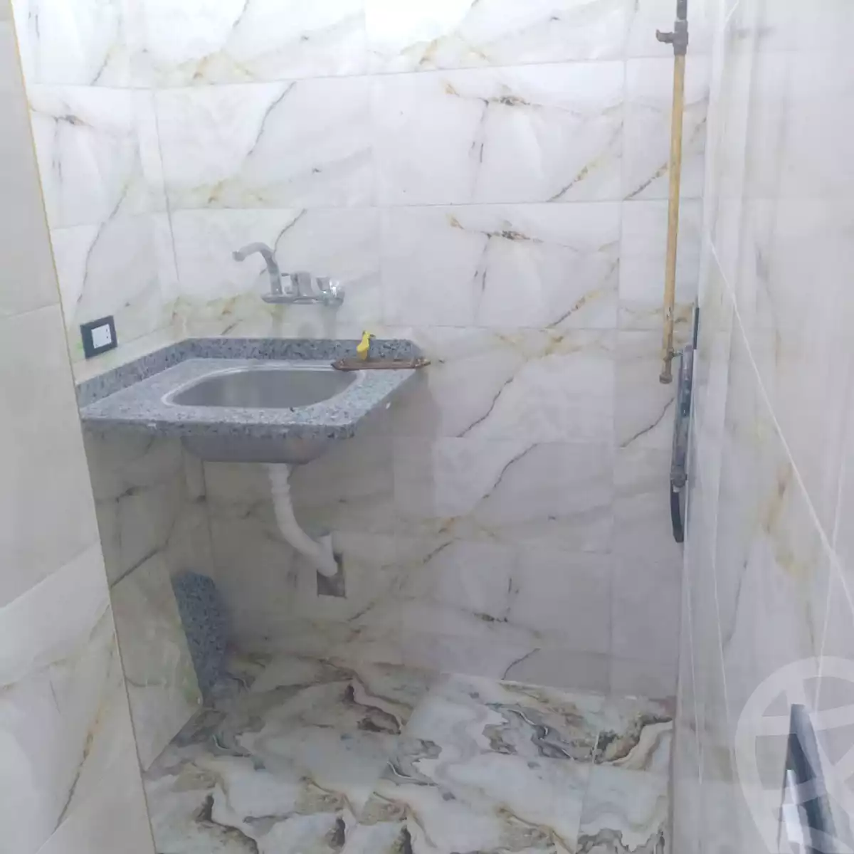 https://aqarmap.com.eg/en/listing/6612023-for-sale-alexandria-bahray-el-anfoshy