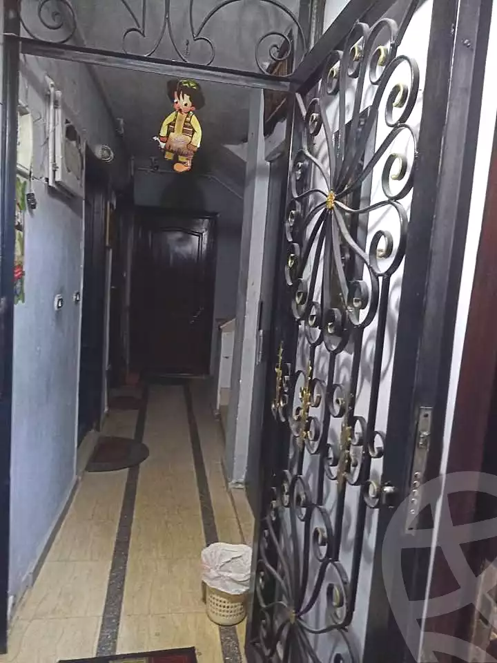 https://aqarmap.com.eg/en/listing/6612170-for-sale-alexandria-moharram-bey-el-zaher-st
