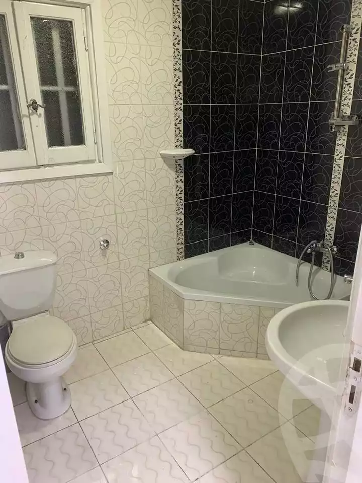 https://aqarmap.com.eg/en/listing/6616466-for-rent-alexandria-miami-shr-jml-bd-lnsr