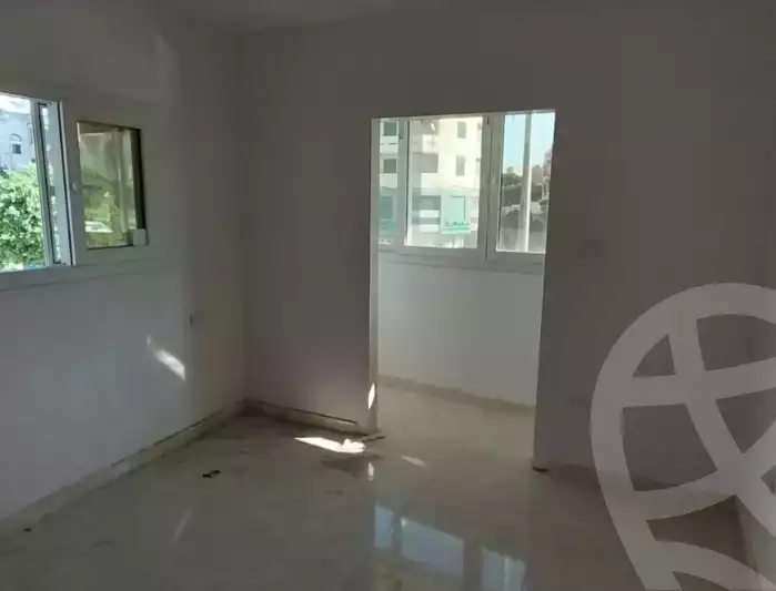 https://aqarmap.com.eg/ar/listing/6616662-for-rent-alexandria-camp-cesar-abou-quer-st
