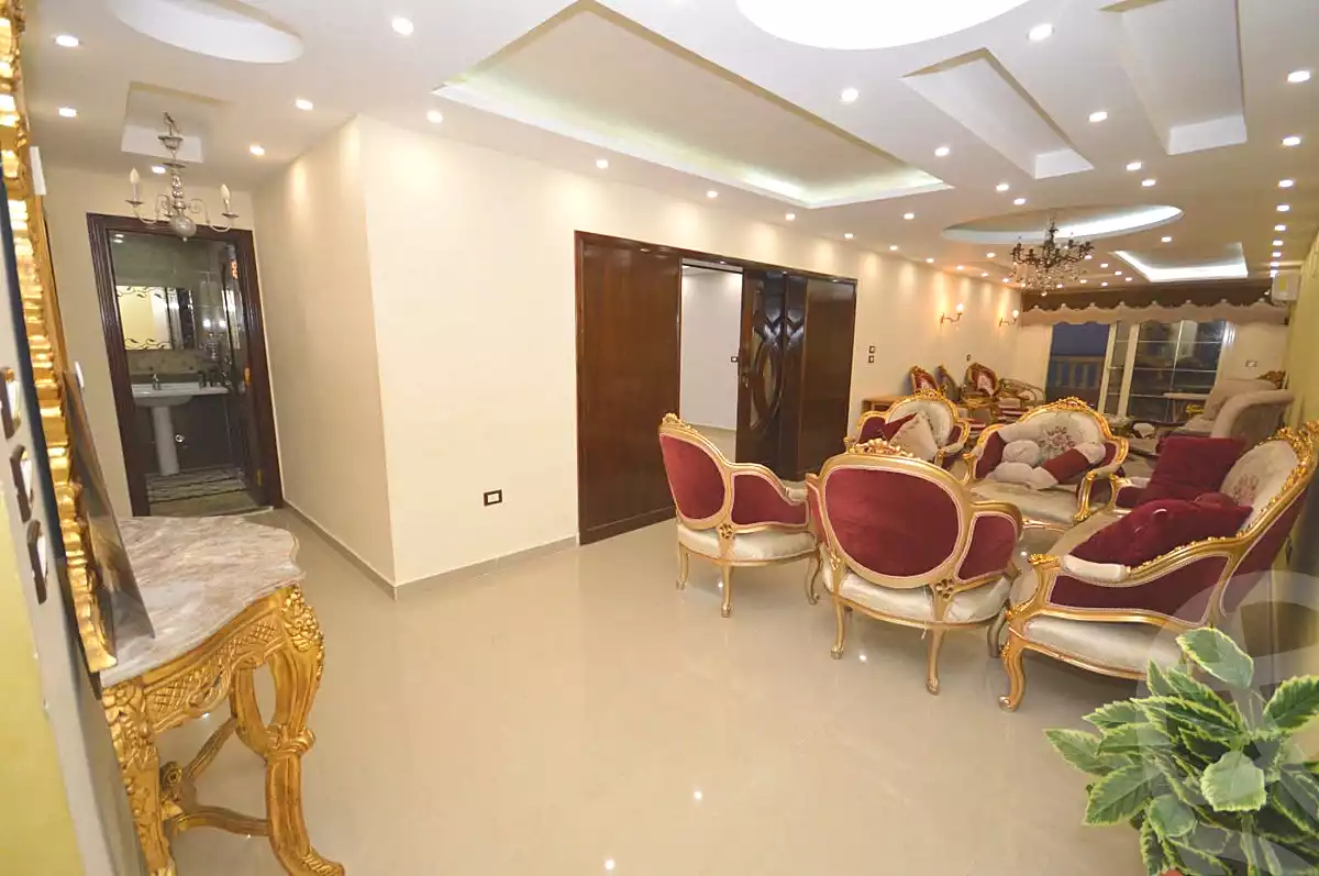 https://aqarmap.com.eg/ar/listing/6616898-for-sale-alexandria-camp-cesar-el-gaish-rd
