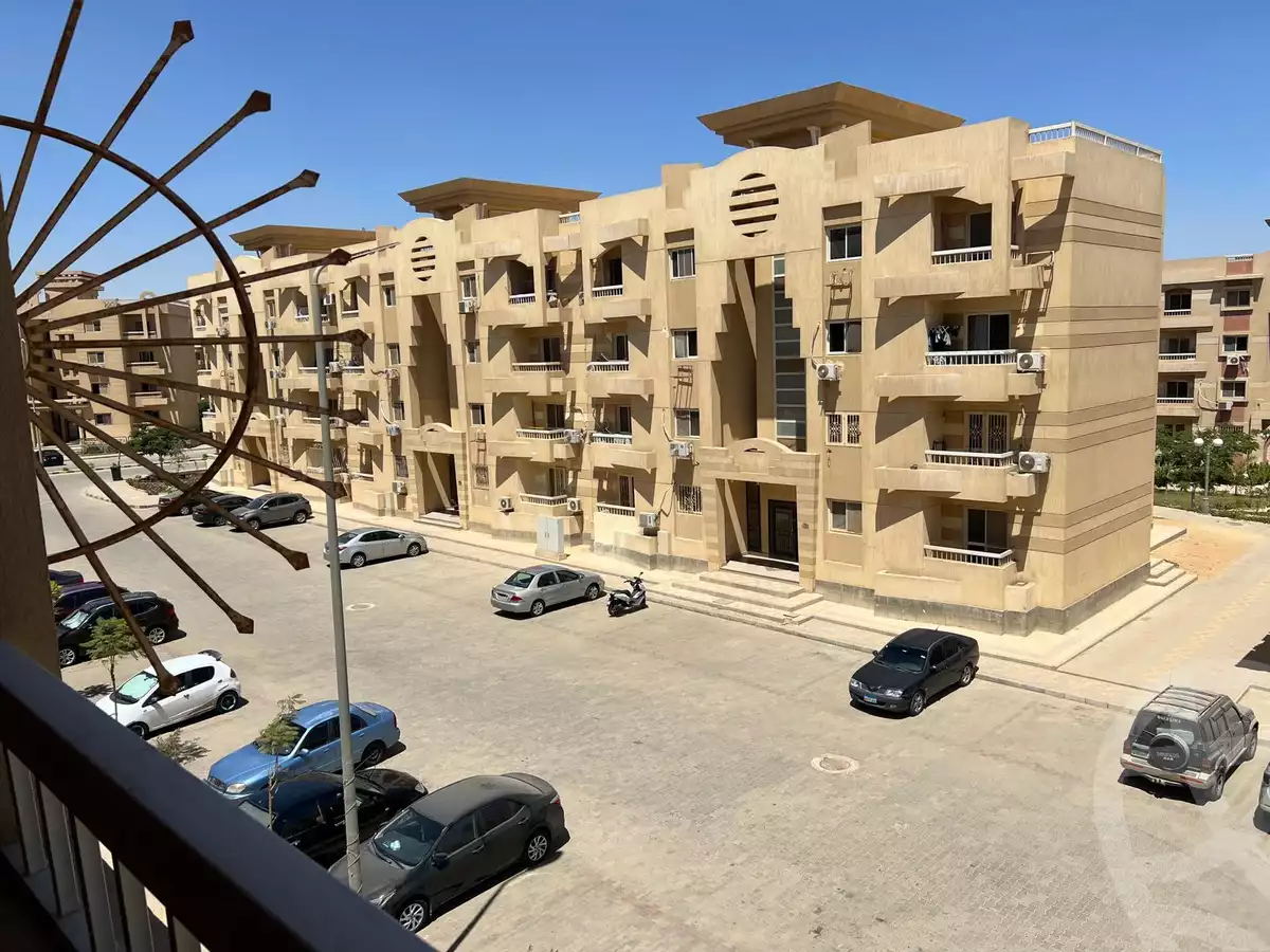 https://aqarmap.com.eg/en/listing/6617401-for-sale-cairo-el-sheikh-zayed-city-compounds-hadayek-el-mohandiseen