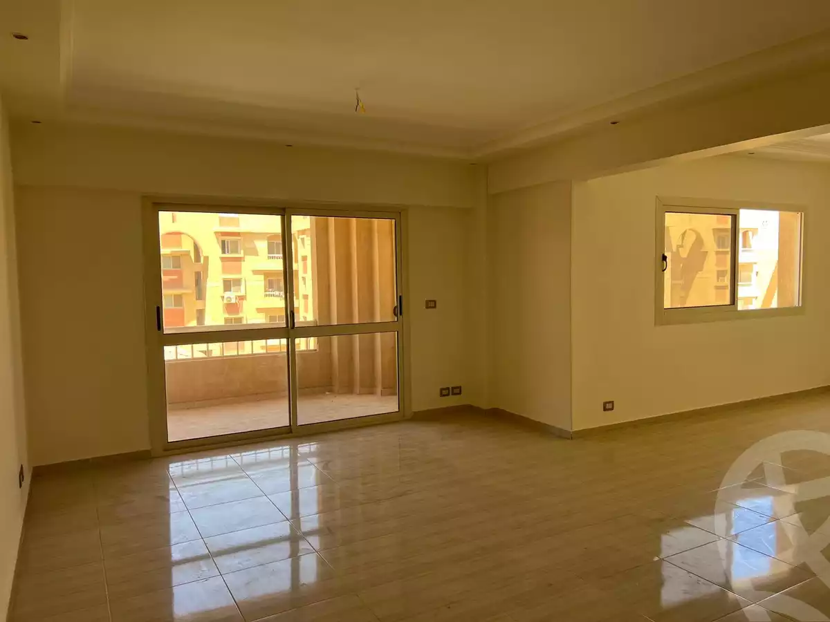 https://aqarmap.com.eg/en/listing/6617401-for-sale-cairo-el-sheikh-zayed-city-compounds-hadayek-el-mohandiseen