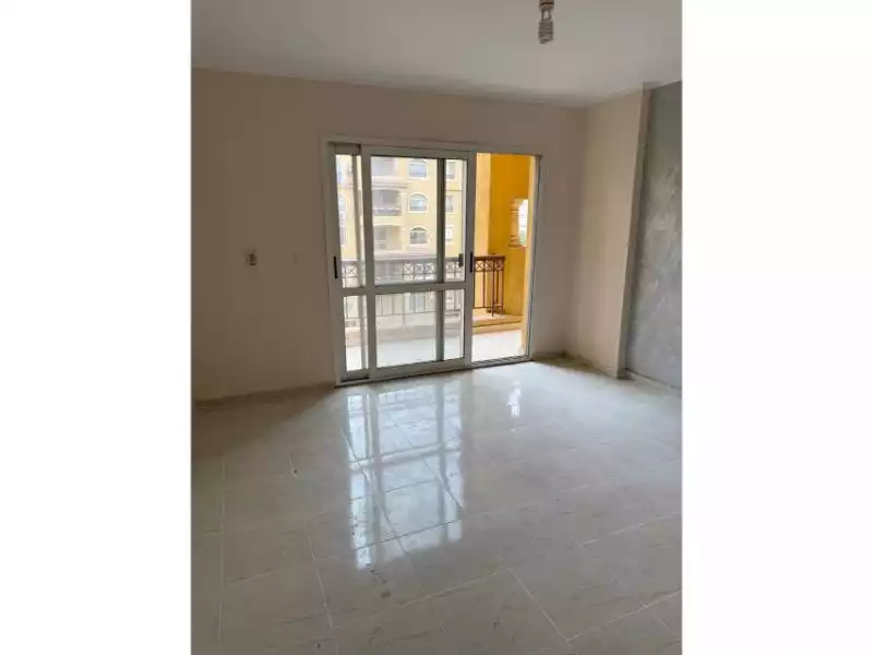 https://aqarmap.com.eg/en/listing/6617419-for-sale-cairo-new-cairo-madinaty-first-zone-buildings-17th-st.