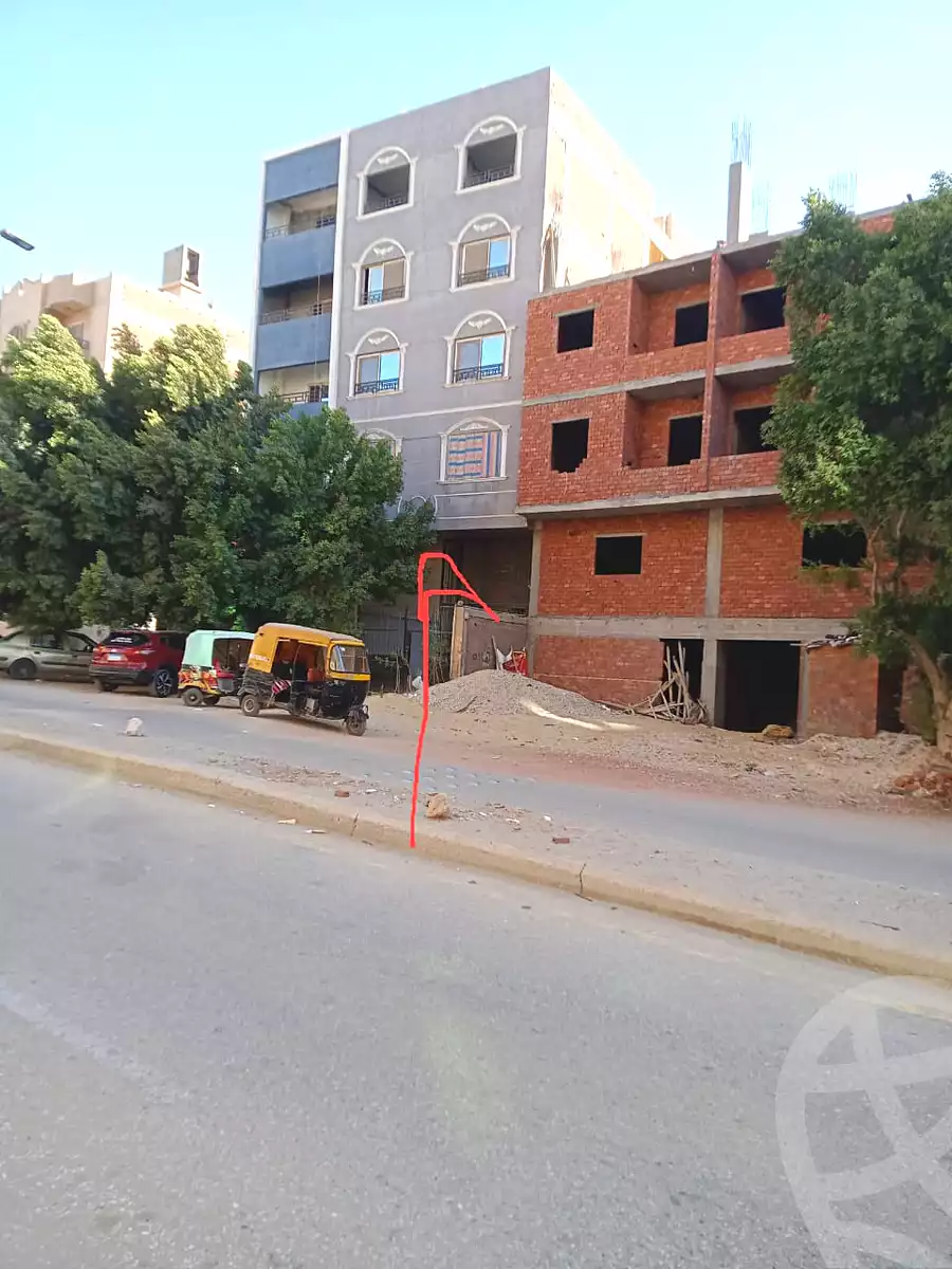 https://aqarmap.com.eg/ar/listing/6617449-for-sale-cairo-6th-of-october-el-ahyaa-neighborhood-4th