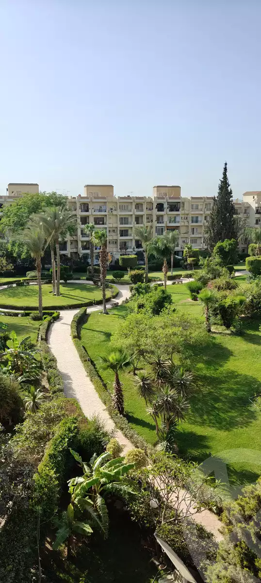 https://aqarmap.com.eg/en/listing/6617484-for-sale-cairo-el-sheikh-zayed-city-compounds-zayed-2000