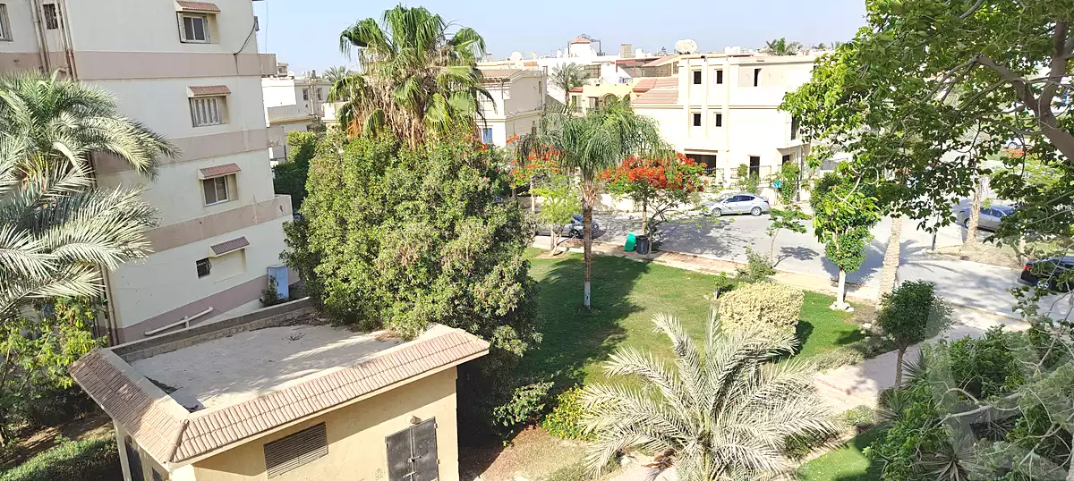 https://aqarmap.com.eg/en/listing/6617484-for-sale-cairo-el-sheikh-zayed-city-compounds-zayed-2000